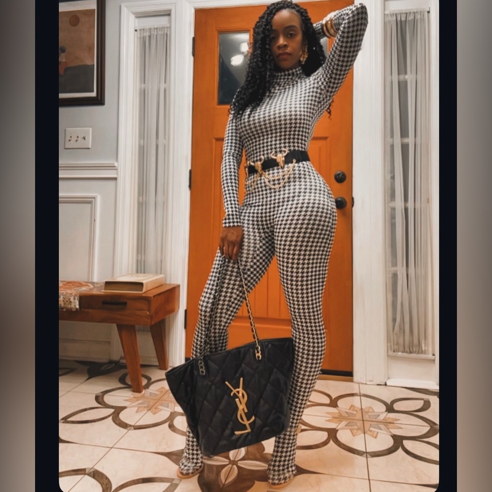 Stylish Houndstooth Bodystocking